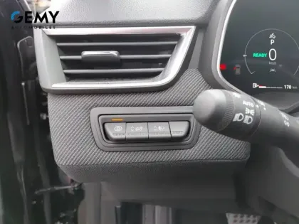 Photo 15 Renault Clio  E-Tech full hybrid 145 ch GSR2