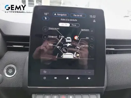 Photo 23 Renault Clio  E-Tech full hybrid 145 ch GSR2