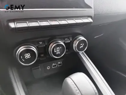 Photo 25 Renault Clio  E-Tech full hybrid 145 ch GSR2