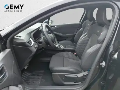 Photo 8 Renault Clio  E-Tech full hybrid 145 ch GSR2