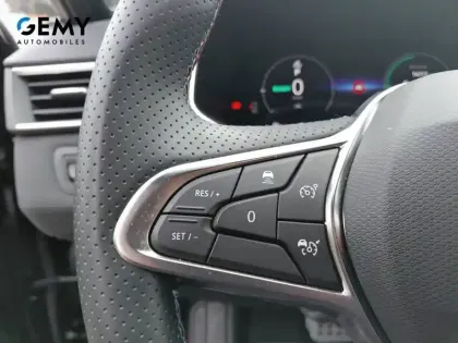 Photo 77 Renault Clio  E-Tech full hybrid 145 ch GSR2