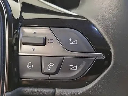 Photo 52 Peugeot 308  PureTech 110ch S&S BVM6