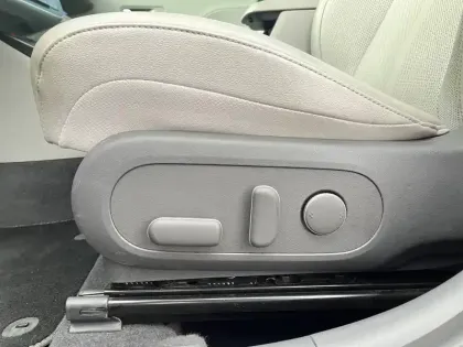 Photo 24 Hyundai Kona  Hybrid 141