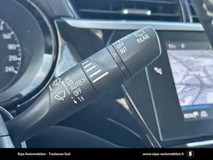 Photo 77 Opel Corsa Gén. VI Ph1 NG Elegance Business 5