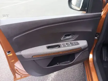 Photo 10 Dacia Sandero Gén. III (BJI) Ph1 Stepway Confort 5