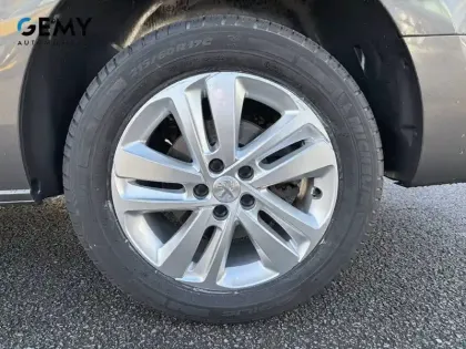 Photo 10 Peugeot Expert  CA FIXE XL BLUEHDI 180 S&S EAT8