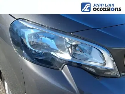 Photo 64 Peugeot Expert  CA STANDARD BLUEHDI 180 S&S EAT8