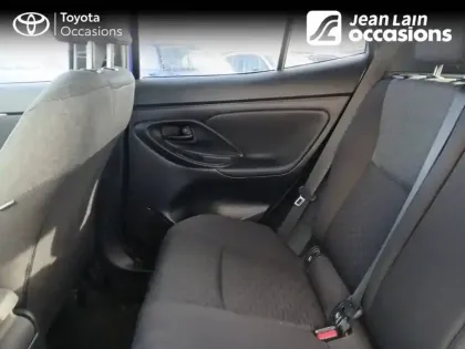 Photo 16 Toyota Yaris  Cross Hybride 116h 2WD