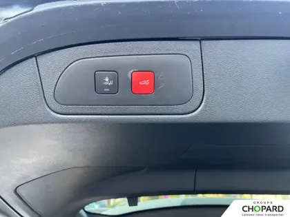 Photo 14 DS DS 7 DS7 Crossback Hybride E-Tense 300 EAT8 4x4