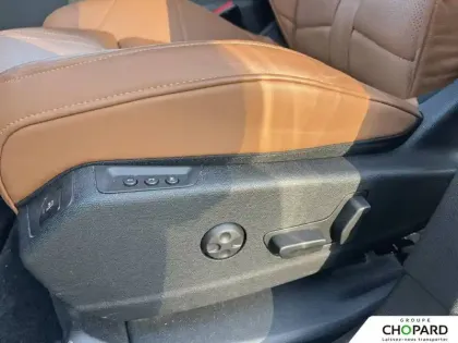 Photo 16 DS DS 7 DS7 Crossback Hybride E-Tense 300 EAT8 4x4