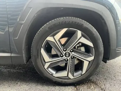 Photo 50 Hyundai Tucson  1.6 T-GDI 230 Hybrid BVA6