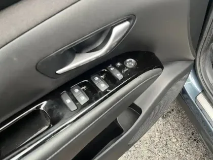 Photo 22 Hyundai Tucson  1.6 T-GDI 230 Hybrid BVA6