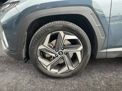 Photo 48 Hyundai Tucson  1.6 T-GDI 230 Hybrid BVA6