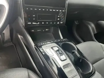 Photo 45 Hyundai Tucson  1.6 T-GDI 230 Hybrid BVA6