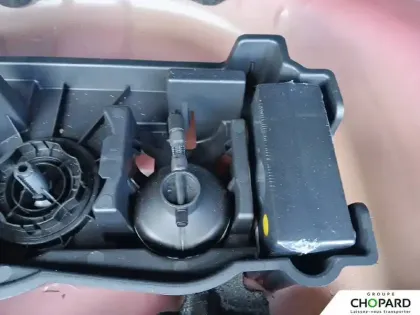 Photo 23 Peugeot 2008  PureTech 100 S&S BVM6