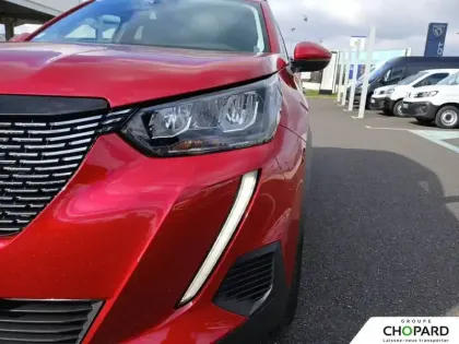 Photo 21 Peugeot 2008  PureTech 100 S&S BVM6