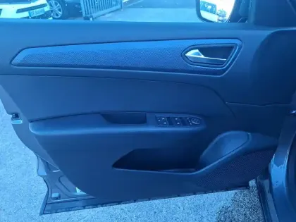 Photo 29 Renault Arkana  E-Tech 145