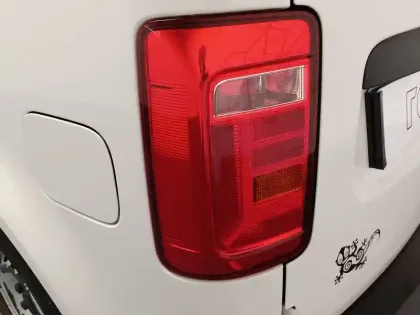 Photo 20 Volkswagen Caddy  VAN 2.0 TDI 102 BVM5