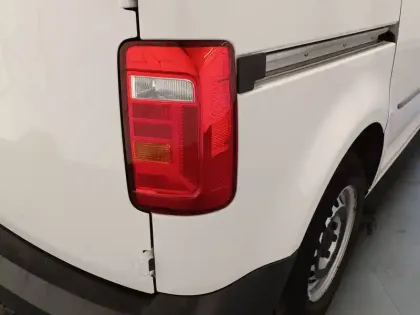 Photo 21 Volkswagen Caddy  VAN 2.0 TDI 102 BVM5