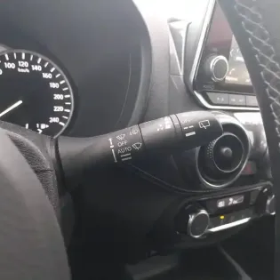 Photo 34 Nissan Juke  HYBRID 143