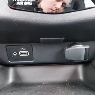 Photo 18 Nissan Juke  HYBRID 143