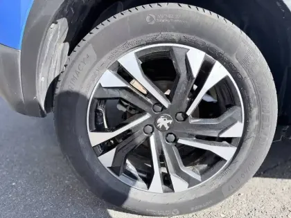 Photo 108 Peugeot 2008  PureTech 130 S&S EAT8