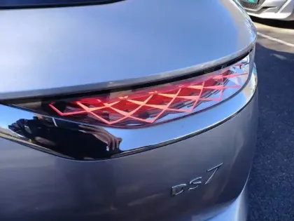 Photo 16 DS DS 7 DS7 Crossback BlueHDi 180 EAT8