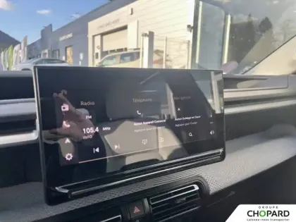 Photo 15 Citroën C3 Aircross  Hybride 136 e-DCS6