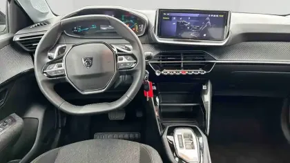 Photo 20 Peugeot 208  Hybrid 100 e-DCS6