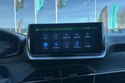 Photo 15 Peugeot 208 Gén. II Ph2 Allure 5