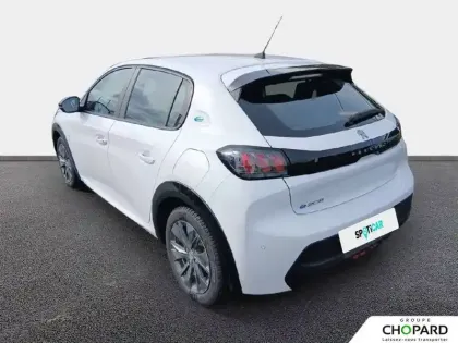 Photo 6 Peugeot 208  Electrique 50 kWh 136ch
