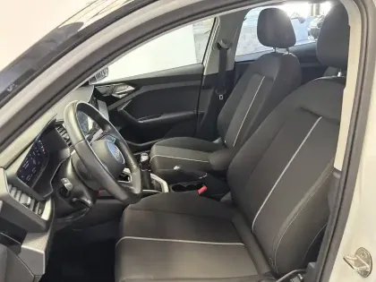 Photo 7 Audi A1  Sportback 25 TFSI 95 ch BVM5