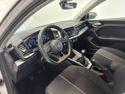 Photo 6 Audi A1  Sportback 25 TFSI 95 ch BVM5