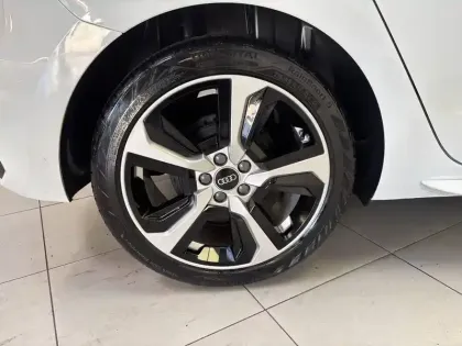 Photo 16 Audi A1  Sportback 25 TFSI 95 ch BVM5