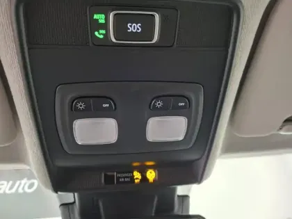 Photo 23 Renault Clio  Blue dCi 100 ch GSR2