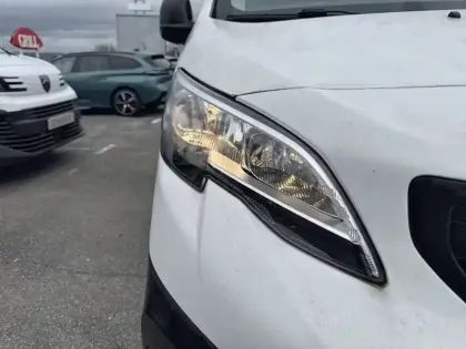 Photo 15 Peugeot Expert  Standard Electrique 75 kWh 136ch