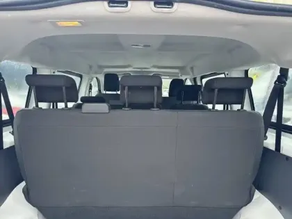 Photo 5 Peugeot Expert  Standard Electrique 75 kWh 136ch