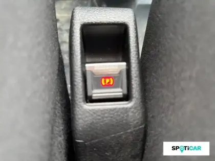 Photo 43 Peugeot Expert  Standard Electrique 75 kWh 136ch