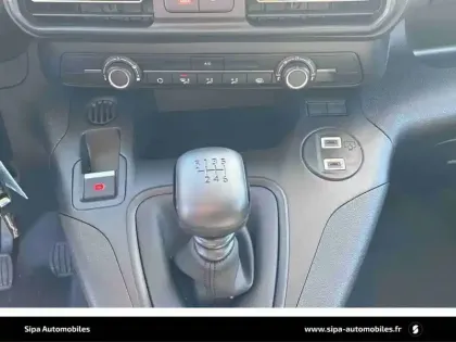 Photo 38 Fiat Doblo  FOURGON TAILLE XL 950 KG BLUEHDI 100 S&S BVM6