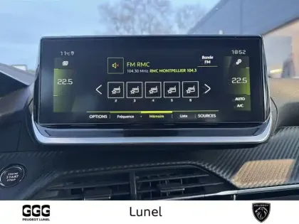 Photo 57 Peugeot 208  PureTech 100 S&S BVM6