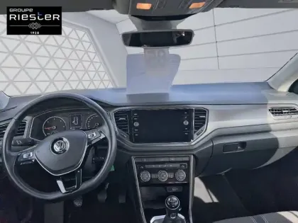 Photo 7 Volkswagen T-roc  1.6 TDI 115 Start/Stop BVM6