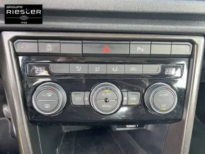 Photo 11 Volkswagen T-roc  1.6 TDI 115 Start/Stop BVM6