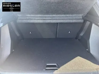 Photo 5 Peugeot 2008  Electrique 54 kWh 156 ch