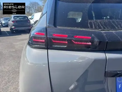 Photo 37 Peugeot 2008  Electrique 54 kWh 156 ch