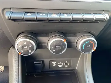 Photo 27 Renault Captur  TCe 90