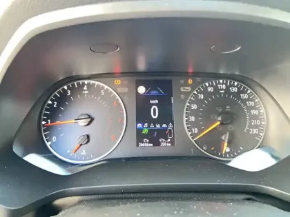 Photo 21 Renault Captur  TCe 90