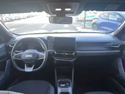 Photo 8 Dacia Duster  Hybrid 140