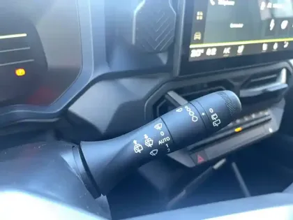 Photo 20 Dacia Duster  Hybrid 140