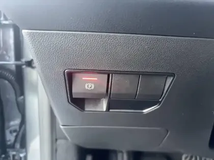 Photo 18 Dacia Duster  Hybrid 140