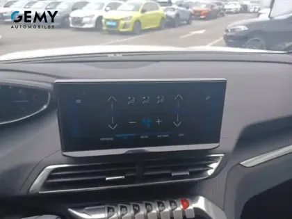 Photo 12 Peugeot 3008  BlueHDi 130ch S&S EAT8